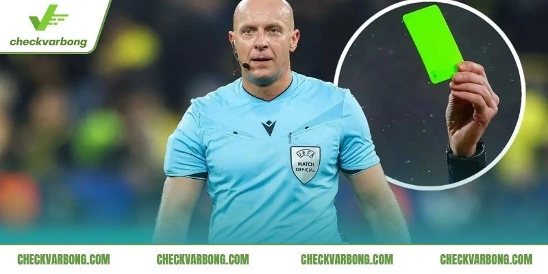 Thẻ Xanh Trong Bóng Đá Là Gì - Luật Phạt Mới Từ IFAB 2 Các tình huống trọng tài sử dụng thẻ xanh