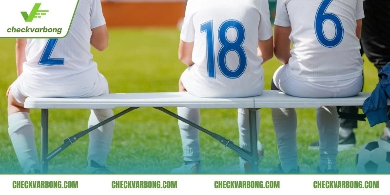 Luật thay người trong bóng đá 11 người theo chuẩn FIFA